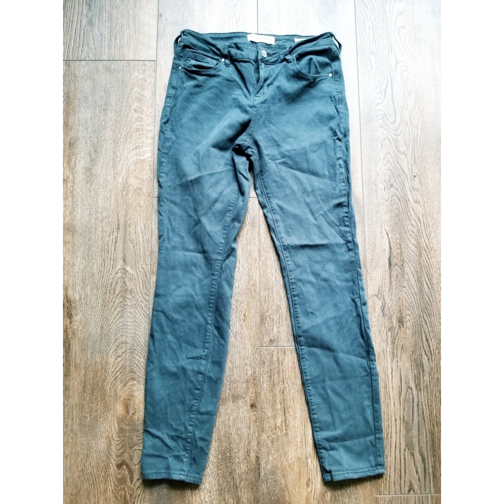 Mid rise skinny jeans